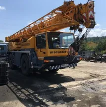 Automacara Liebherr 35T
